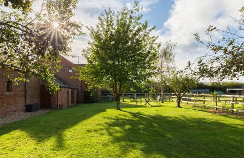 Peaceful 2 Bed Rural Retreat Hampton Lucy&Parking - Foto 32