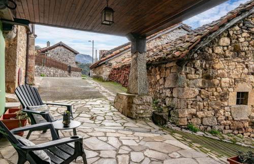 Holiday Home Berghütte mit Terrasse- Kamin und Jacuzzi by Interhome - Foto 44