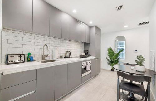 Designer Studio Downtown Miami with Rooftop Pool and Gym - Foto 19