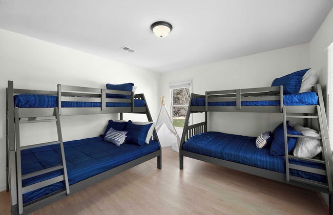 Knotty Pines by Avantstay Lake Views, Renovated - Foto 3