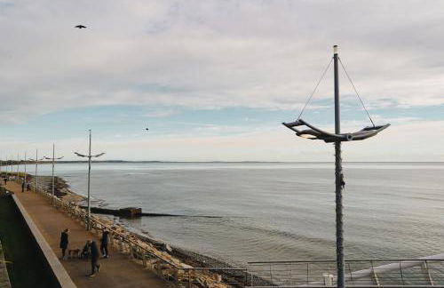 Newcastle Seafront Apartment with Wifi and Parking - Foto 3