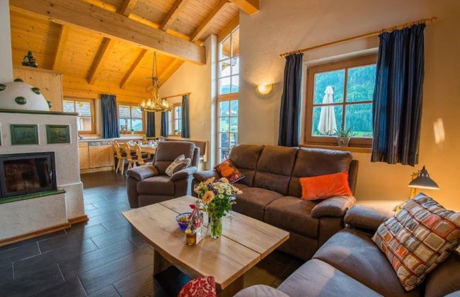 Cozy Chalet with 4 Bathrooms near Königsleiten - Foto 12