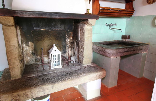 Apartment in a Farmhouse With Swimming Pool - Photo 43