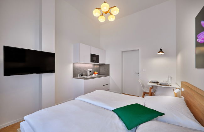 DownTown Suites Rubesova - Foto 18