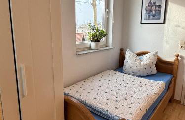 Schönes Haus mit 4 Schlafzimmer Küche Bad WC & Wohnzimmer 2 Parkplätze - Photo 7