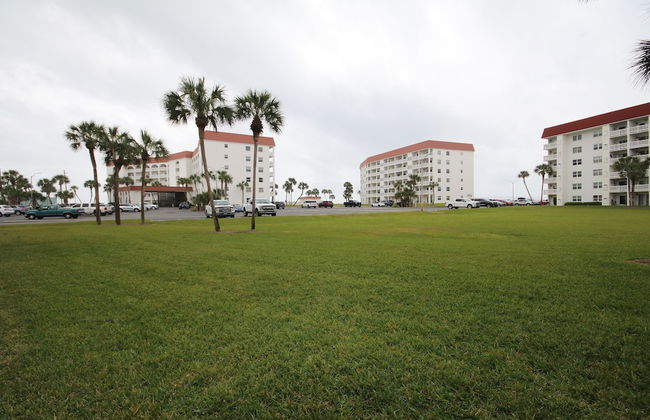 113 El Matador 1 Bedroom Condo by RedAwning - Photo 24