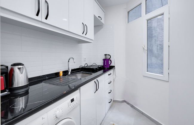 Cozy Flat 10 min to Marmaray and Uskudar Coast - Foto 13