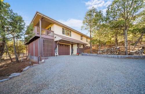 Breathtaking Cabin Backing the National Forest - Foto 63