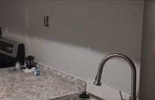 2 Bedrooms, I Bath, Basement Apartment - Photo 3