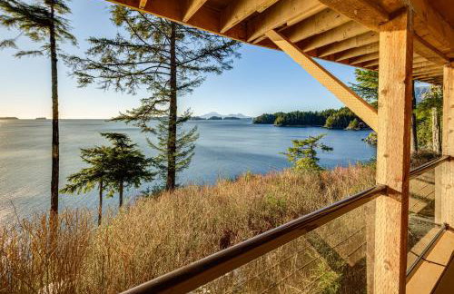 Hot Tub and Whale Watching! Scenic Sitka Escape - Foto 34