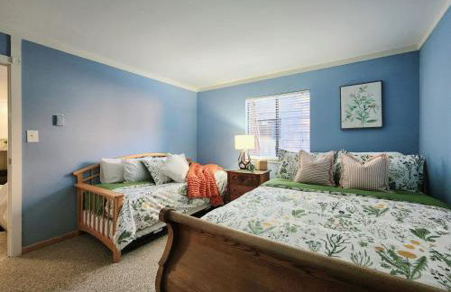 Tahoe Shoreline Retreat - Close to Ski Resorts & HOA Amenities - Foto 51