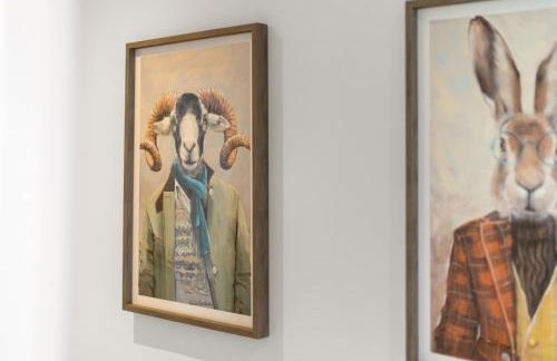 Luxury 3BR Apt Sleeps 10, Wembley & Park Views - Photo 32