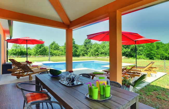 Villa in Pazin With Private Pool - Foto 14