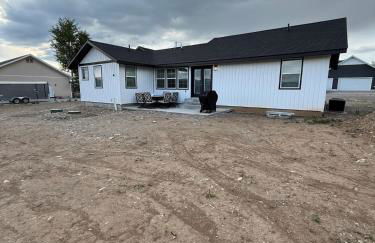 New home on The Ranch! - Photo 2