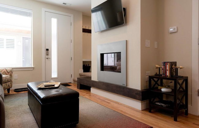 The Mile High Townhome Walk to the Stadium - Foto 20