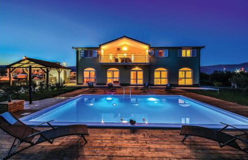 2 Bedroom Stunning Apartment In Divulje - Foto 2