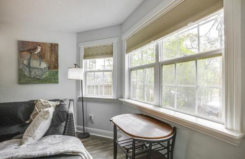 Less Than 1 Mi to Downtown Conroe Charming Apartment - Foto 6