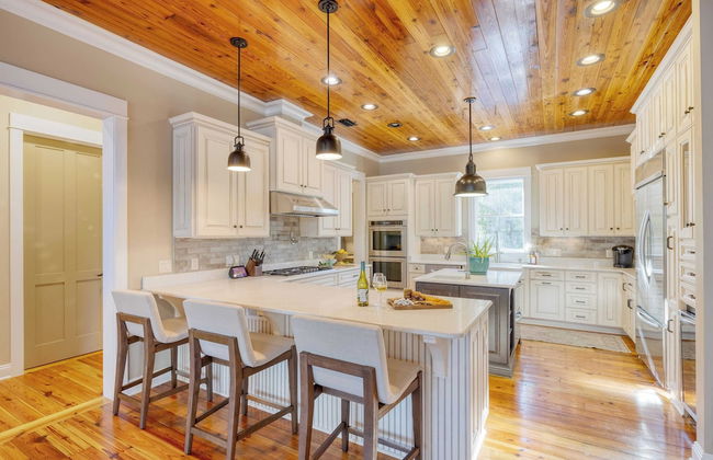 Blackwater Bay Hideaway by Avantstay Waterfront, Pool, Dock, Hot Tub - Photo 41