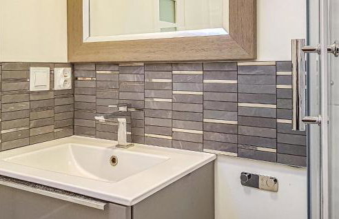 Beautiful Home In Nowe Warpno With Wifi - Foto 15