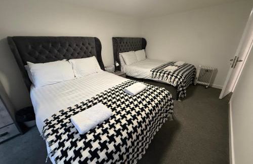 61 Moorfields city centre apartment sleeps 10 - Photo 16