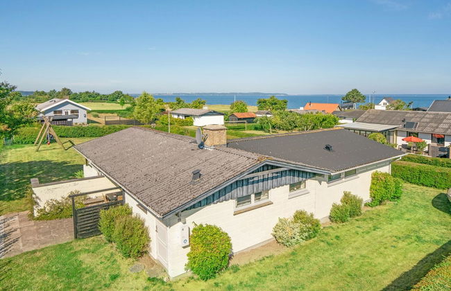 "Evald" - 200m from the sea - Foto 1