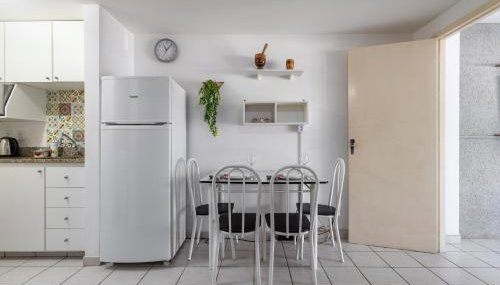 Apartamento com varanda de frente para o MAR - Angra dos Reis - Shopping Piratas - Portaria 24hs - Foto 5