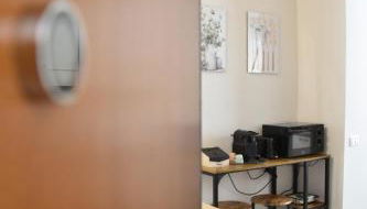 Casalú - Appartamento con Giardino Privato e Parcheggio Gratuito vicino Metro B - Foto 3