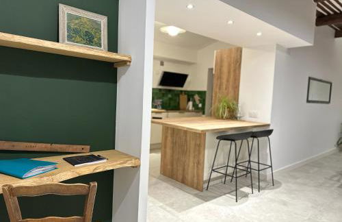 Bastide avec Piscine et Spa, vue Ste Victoire - Foto 12