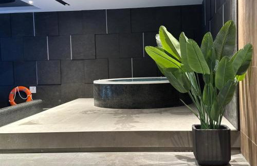Baltic Infinity Suite 529 - SPA & Pool Access - Photo 52