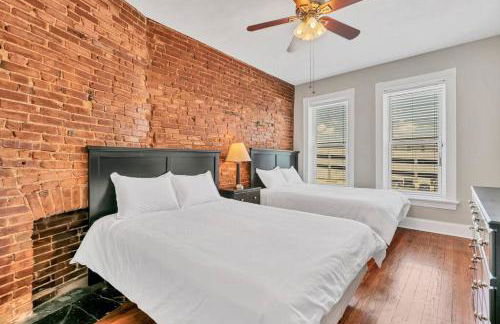 Two cozy side by side units in Tower Grove perfect for Groups STL bldg - Foto 25