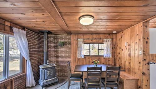 Walkable Palmer Lake Home with Deck and View! - Foto 2