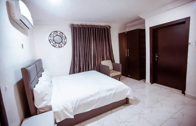 Stunning 2-bed Apartment in Lagos - Photo 6