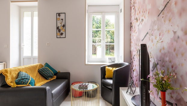 Sunlit Garden Escape Normandy - Photo 2, Primary image