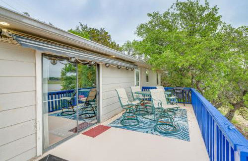 Waterfront Lake Buchanan Cottage with Kayaks! - Foto 18