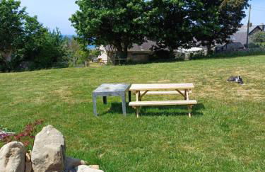 CABIN 8 Pet friendly Family glamping Seaview - Photo 9