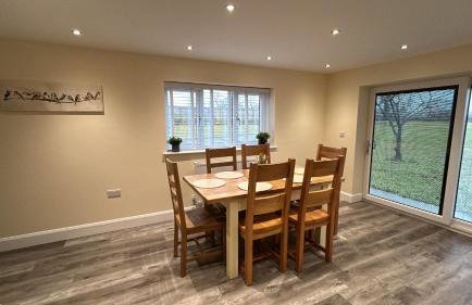 Four Bedroom House With Private Pool - Stunning countryside location with parking close to Chester City Centre - Photo 13