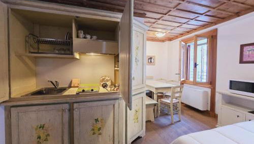 In the historic building, con aria condizionata - Foto 3