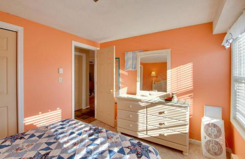 Beachfront Old Orchard Beach Condo with Balcony - Foto 13