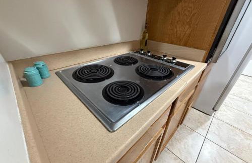 Vintage Apt Private Pool Oasis Sleeps 6 5 Min DT - Foto 28