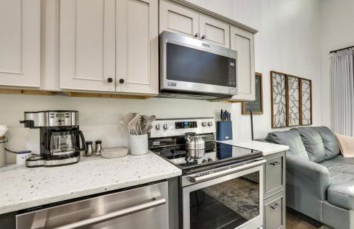 Whitewood with Hot Tub Peaceful Wildwood Retreat - Foto 9