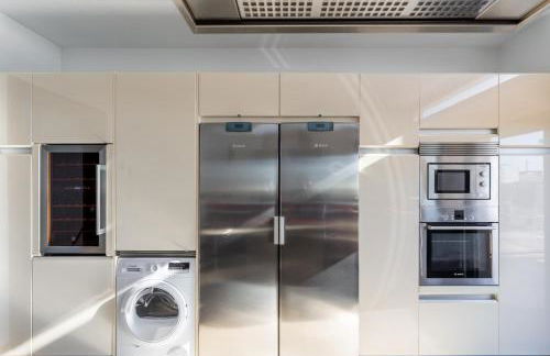 Luxury Villa with swimming pool and amazing views - Photo 9