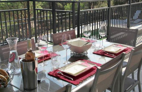 State of the Art Fixtures Villa in Vidauban with Pool - Photo 33