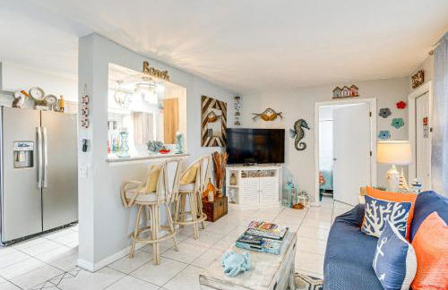 Port Charlotte Paradise with Private Outdoor Oasis! - Foto 3