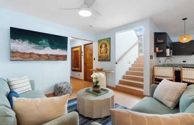 Spacious Home w/ Private Pool & Covered Patio Near the Beach - Foto 14