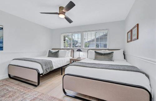 Serene Pool & Spa Home near Beaches & Downtown - Foto 14