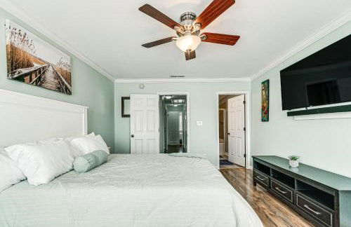 Centrally Located Raleigh Townhome with Pool Access - Foto 12