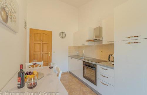 Sladana direct at the beach - Foto 58