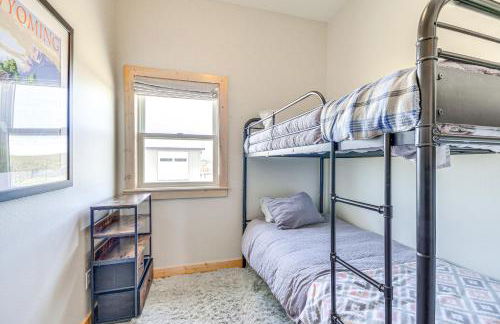 Clark Riverfront Retreat with Fire Pit and Views! - Foto 12