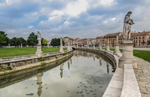 Amikales Rooms - Photo 21