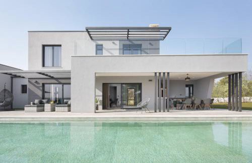 Villa Infinity near Pula for 8 persons with 68 m2 private pool, sauna & kids playground - Foto 7